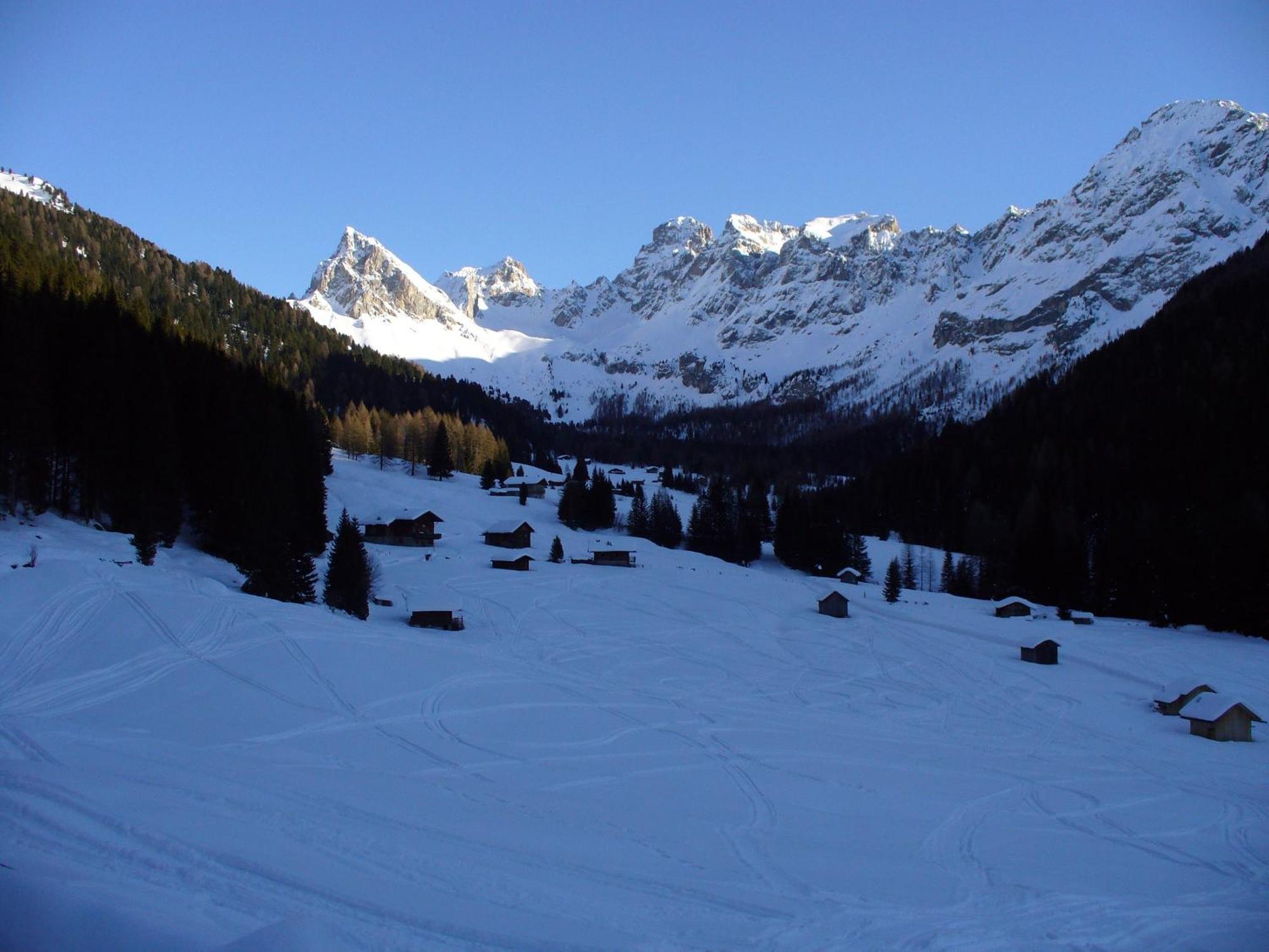 Hotel El Geiger Pozza di Fassa Extérieur photo